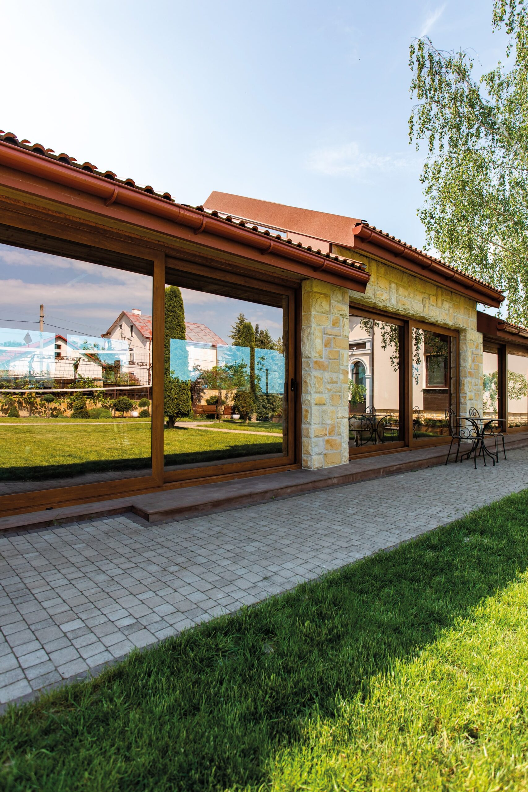 Aluminum Sliding Systems