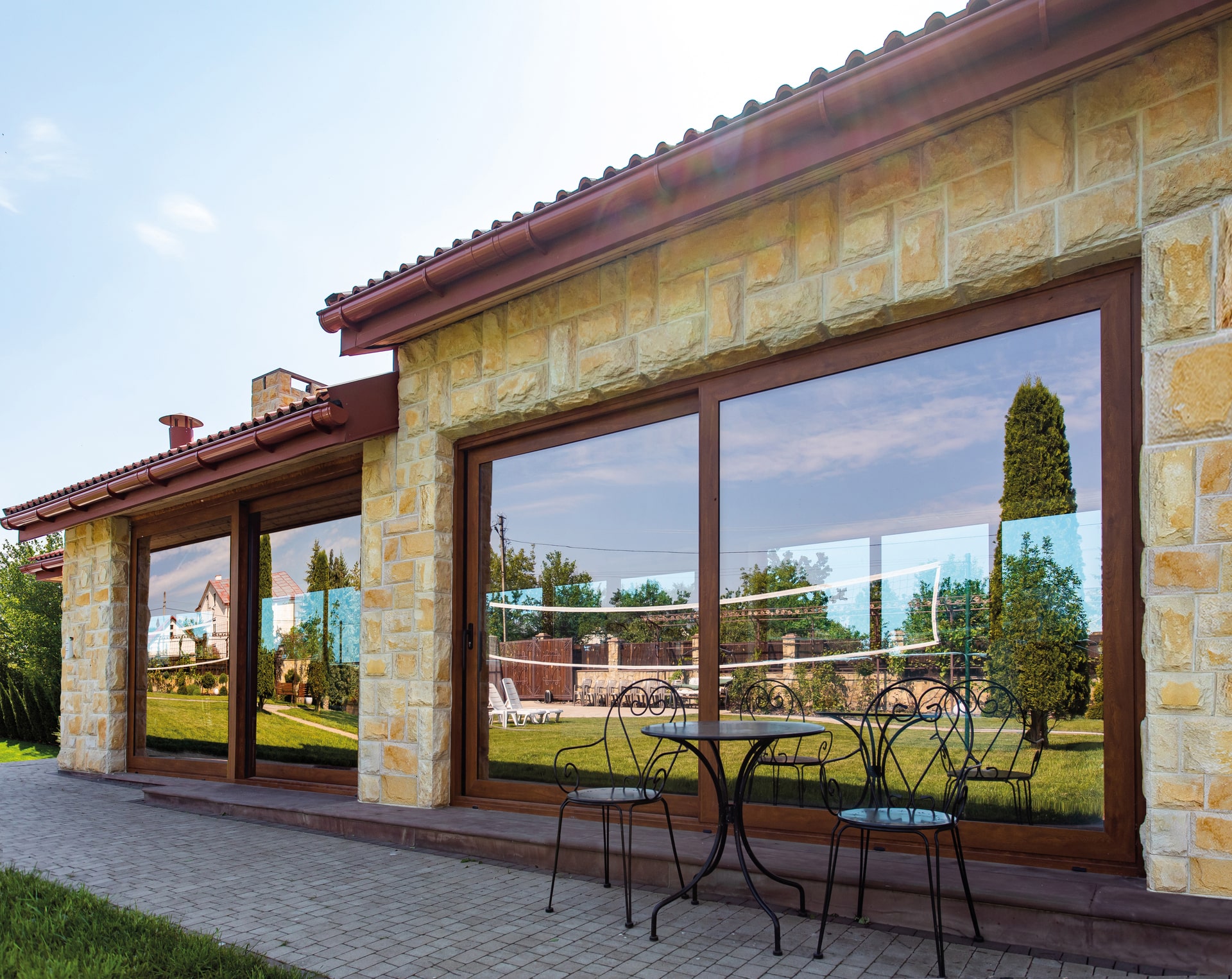 Aluminum Sliding Systems